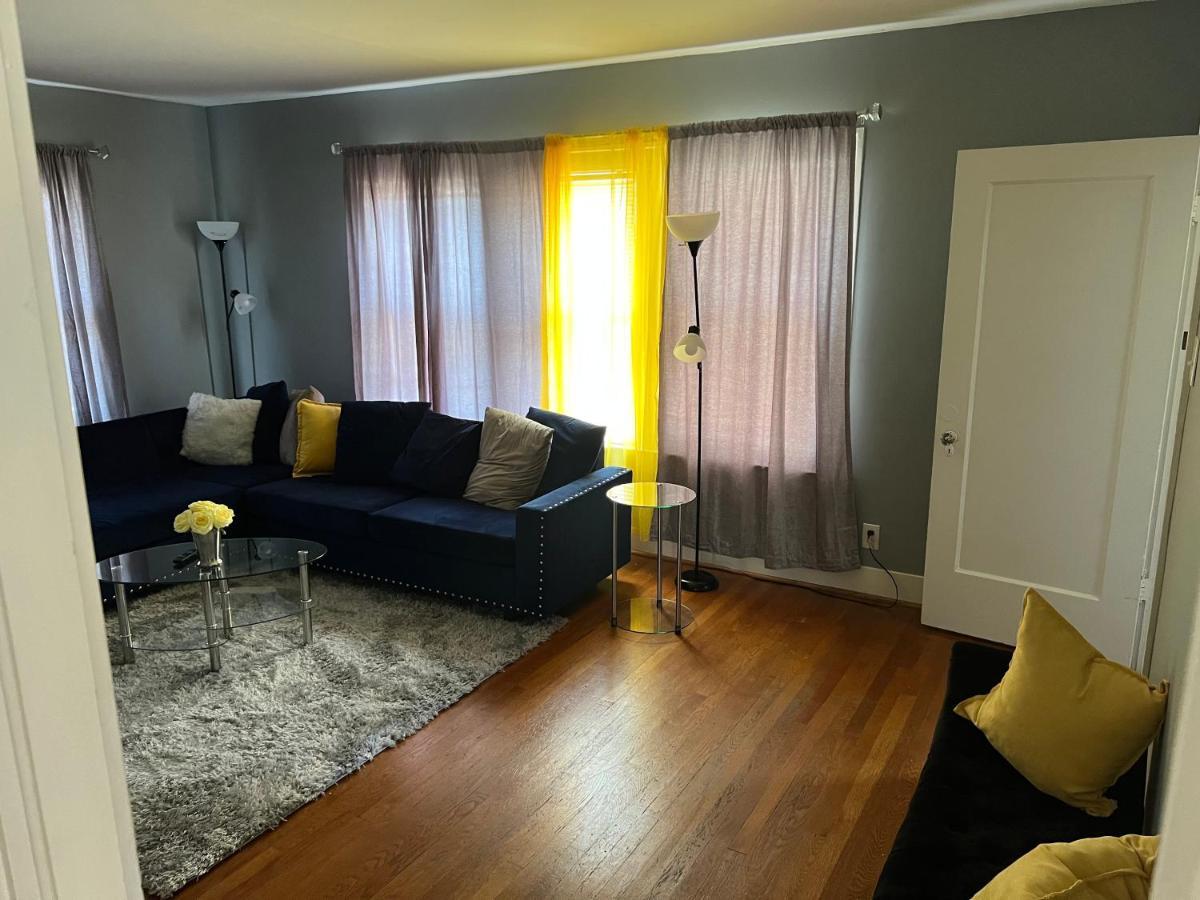 2Nd Level Duplex, Downtown Houston Near Toyota Center, Smoking Allowed On Balcony! Apartment Luaran gambar